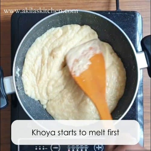 Khoya Peda